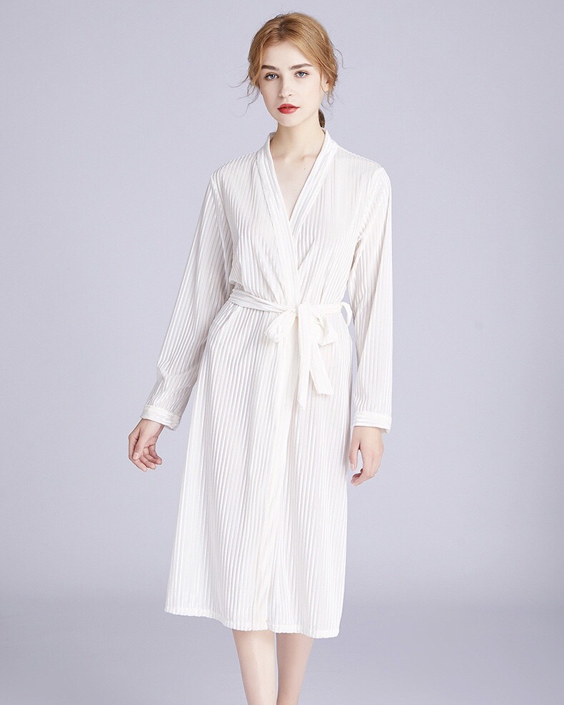 bridesmaid robe